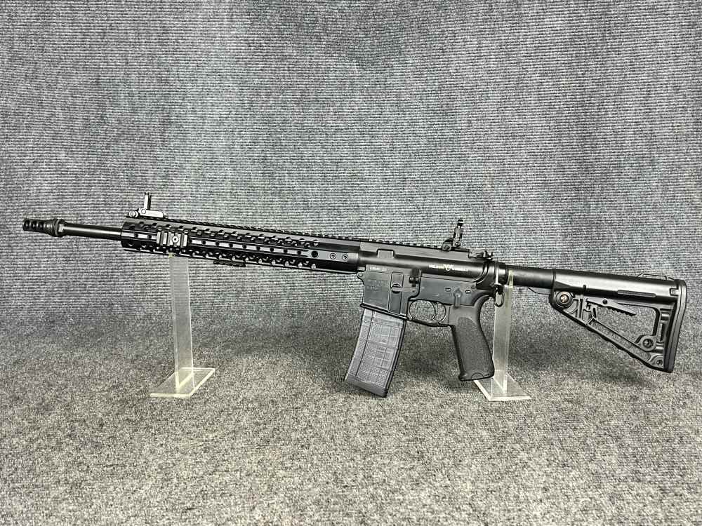 Wilson Combat Recon tactical AR-15 factory rifle in case AR15 5.56-img-1
