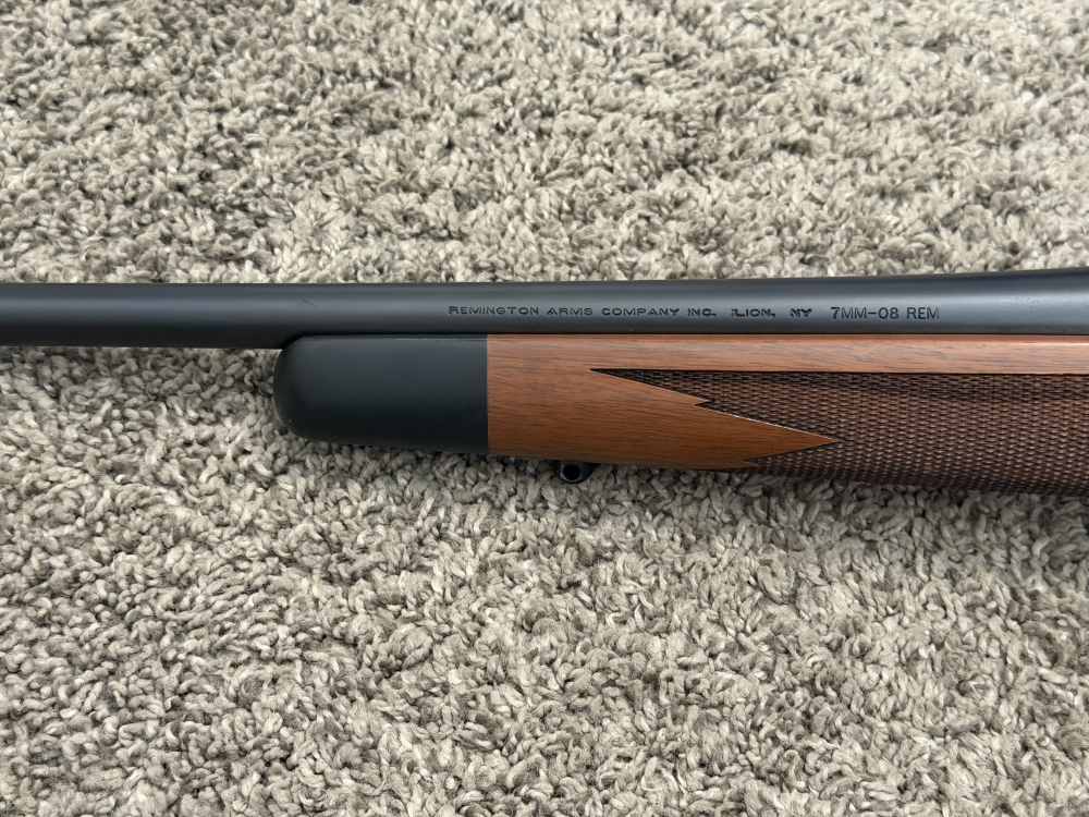 Remington model seven CDL 7mm-08 Rem rare 20”  brl deluxe Nice-img-9
