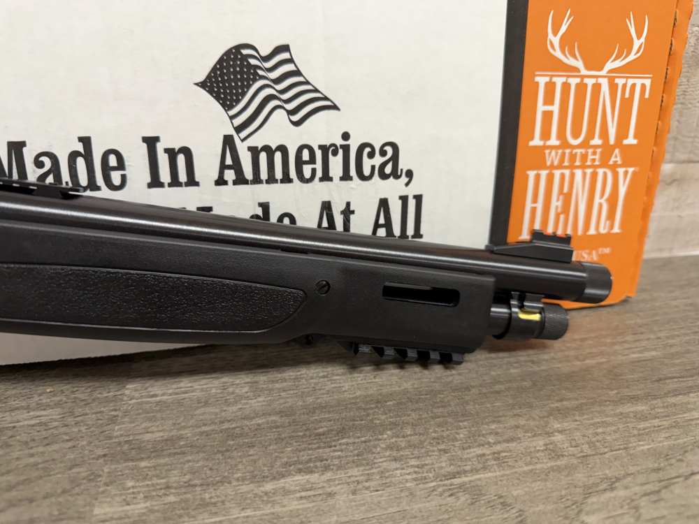 HENRY LEVER ACTION BEAR'S LEG 357 MAGNUM THREADED BARREL H012GBLX-357 NEW-img-4