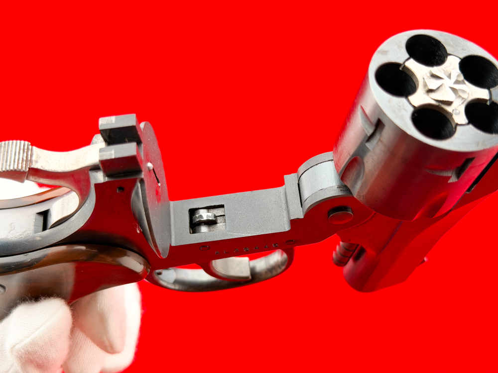 Harrington & Richardson H&R Model 925 .38 S&W 2.5" Top-Break Revolver-img-30