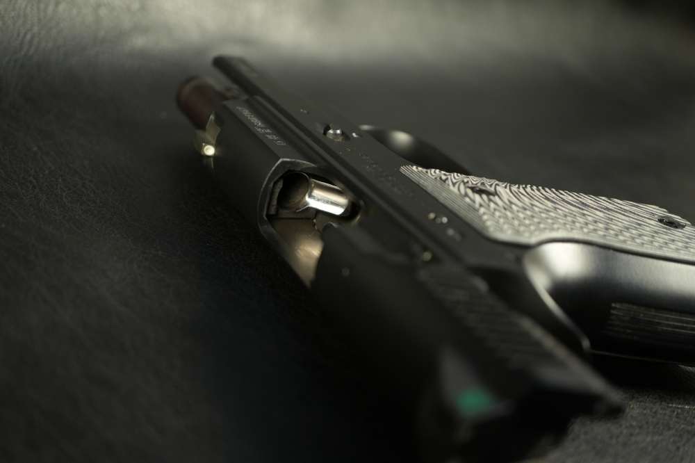CZ 2075 RAMI BD 9mm 3" Black +3 MAGS, ORIG Case, Extra Grips -img-7