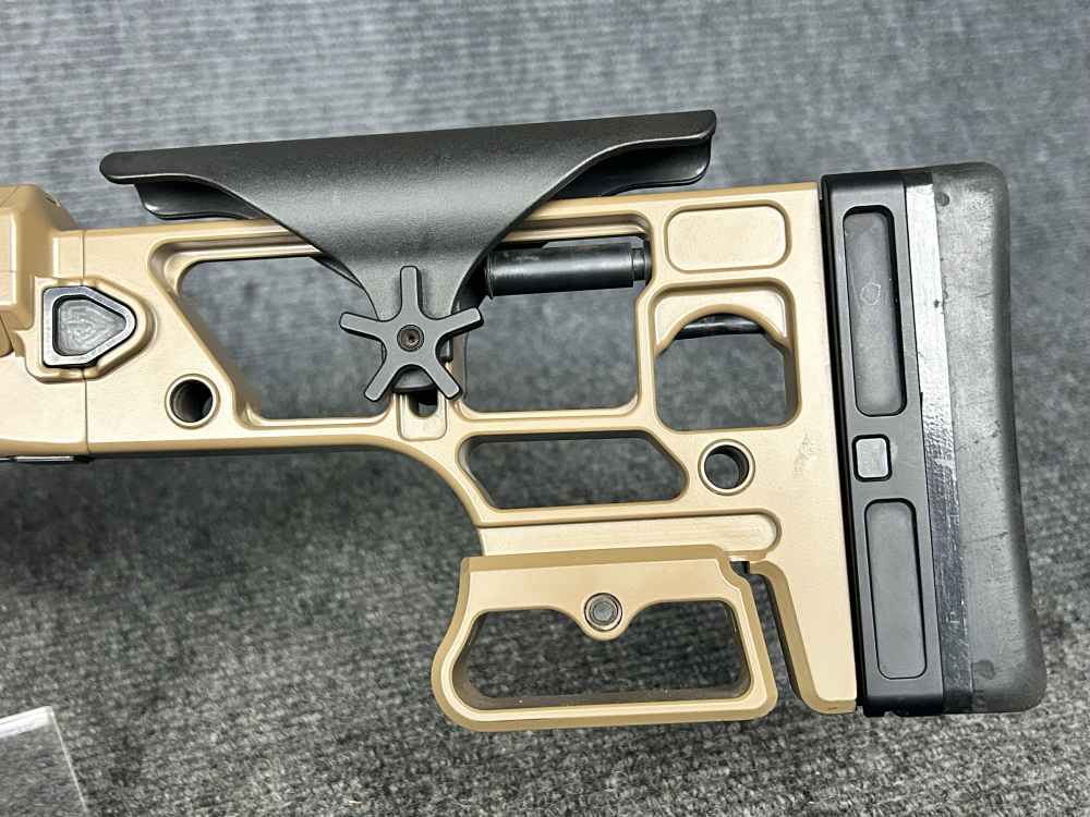 Barrett MRAD 338 Lapua/ 6.5 creed combo factory FDE in pelican transit case-img-9