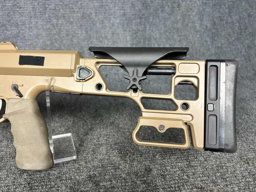 Barrett MRAD 338 Lapua/ 6.5 creed combo factory FDE in pelican transit case-img-3