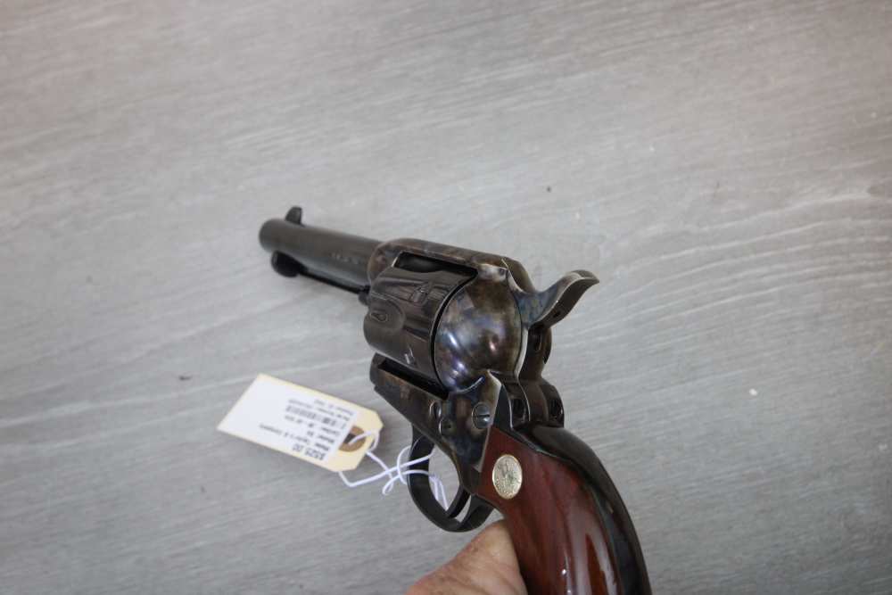 Taylor's & Company / Cimarron 1873 SA in 38-40 Win with 4 ¾" Barrel.-img-10