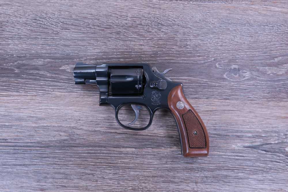 Smith & Wesson Model 10-9 Snub Nose Revolver .38 Special 2" w/Box 1989-img-1