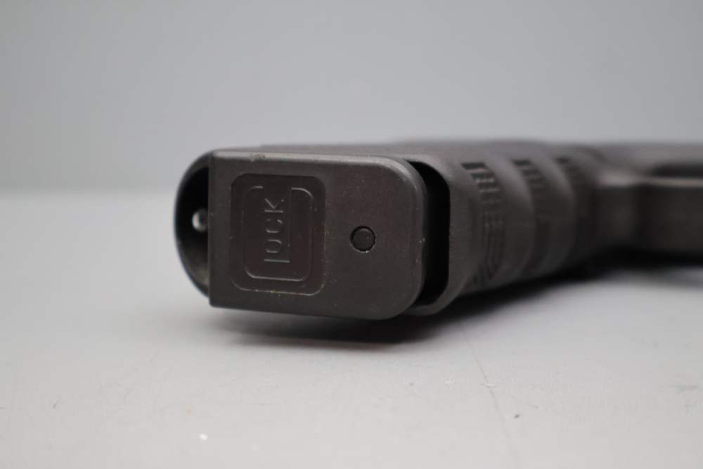 Glock 22 Gen 3 .40S&W 4.5" w/Factory Box-img-18
