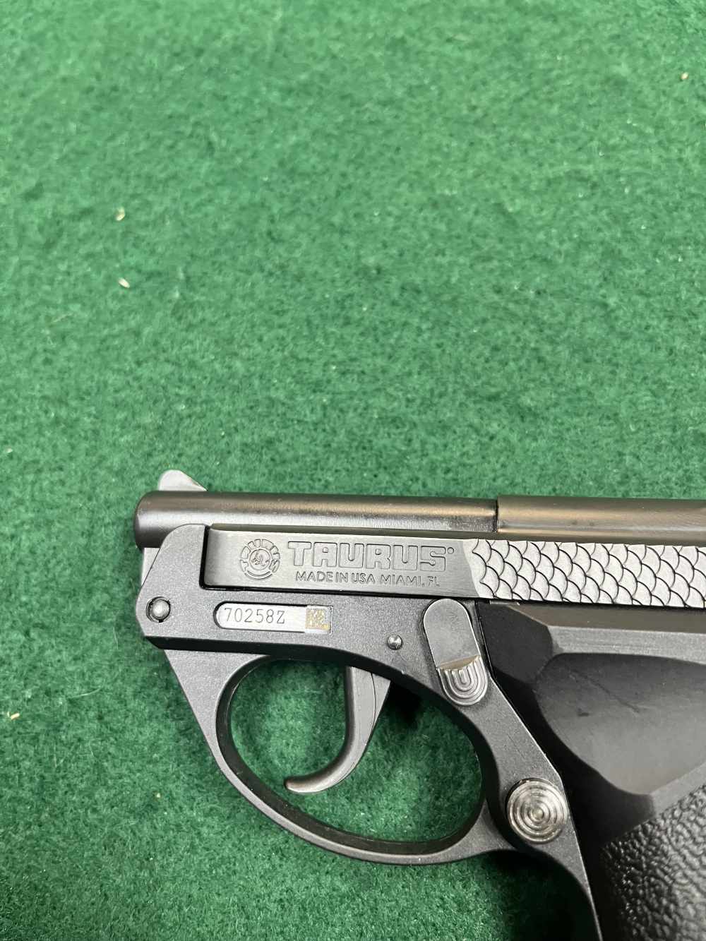 Taurus PT-22 2.25" w/ OEM Mags -img-1