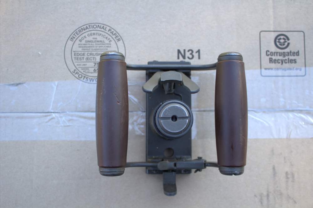 M2HB Back Plate Spade Grip-img-0