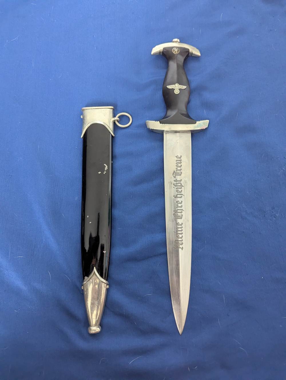 RARE German WWII Inscribed SS Dagger (Rzm M7/37) (PENNY)-img-0