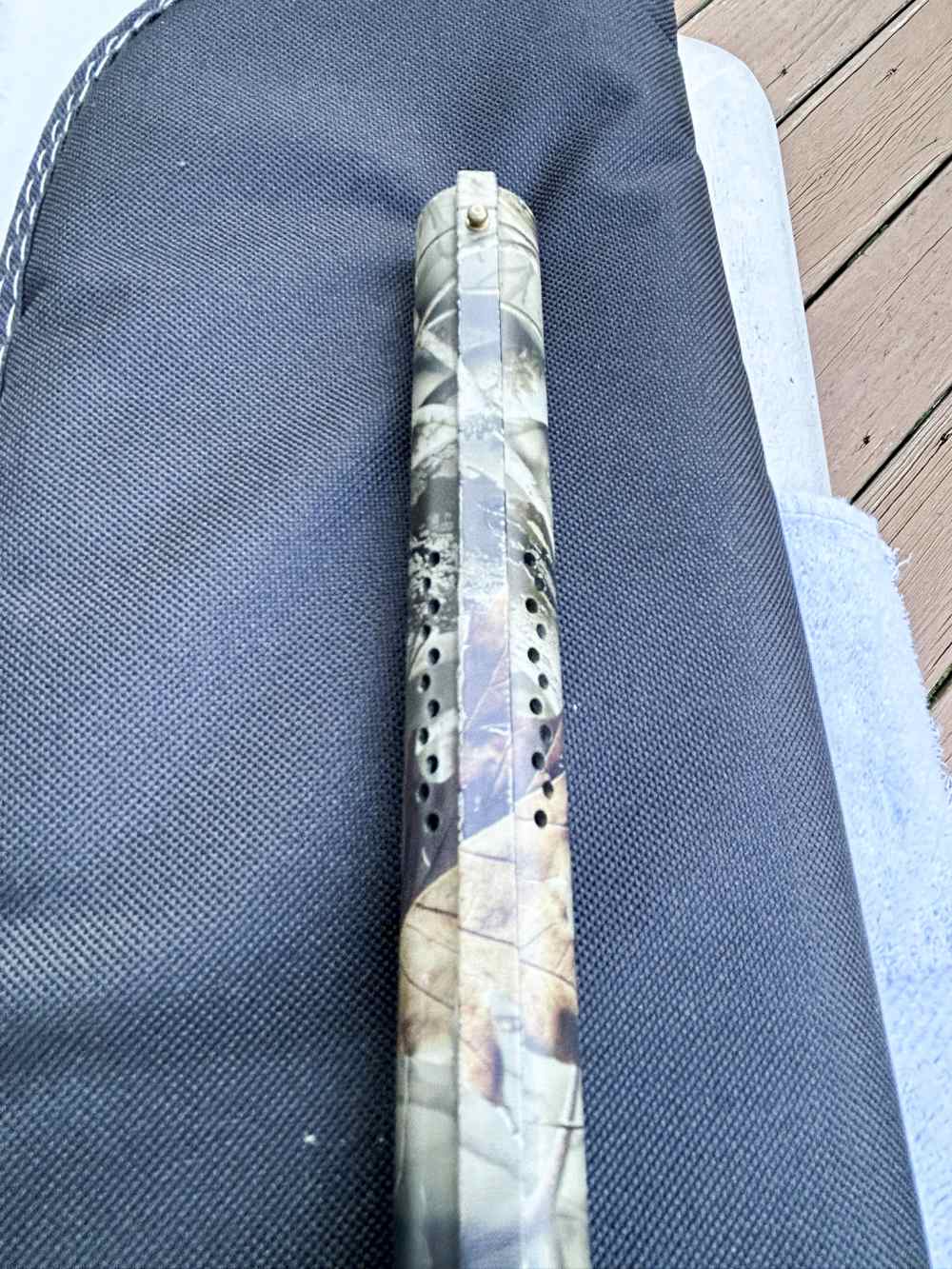 Charles Daly Field 12 ga Realtree Hardwood camo, Ported barrel extra chokes-img-13
