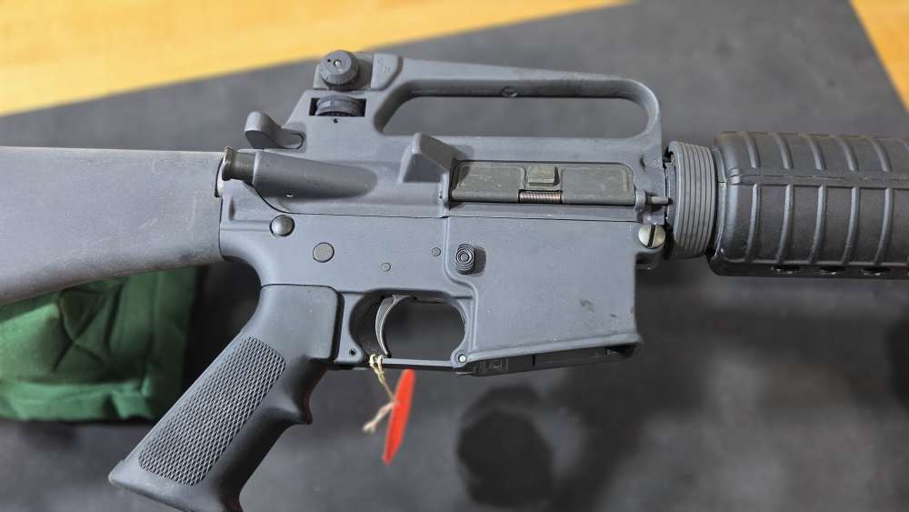 LNIB COLT AR-15 A2 HBAR SPORTER .223REM PRE-BAN-BAD A$$ AR-img-12