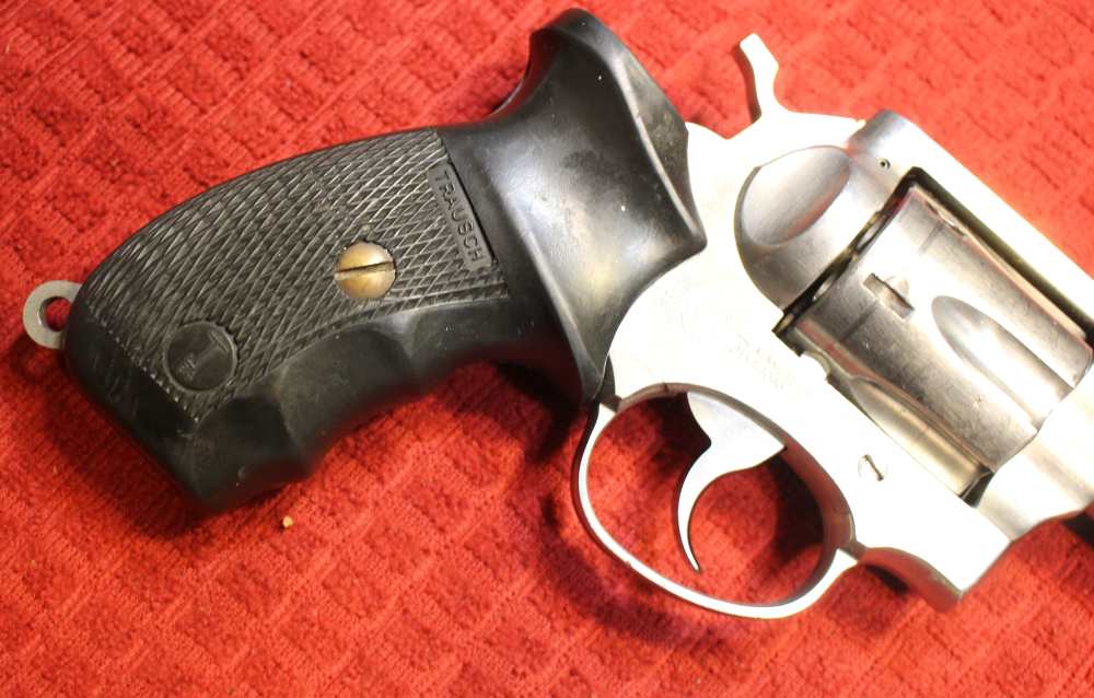 REVOLVER MANURHIN MR88 “SPECIAL POLICE X1” CAL. 357 mag 3” Barrel-img-7