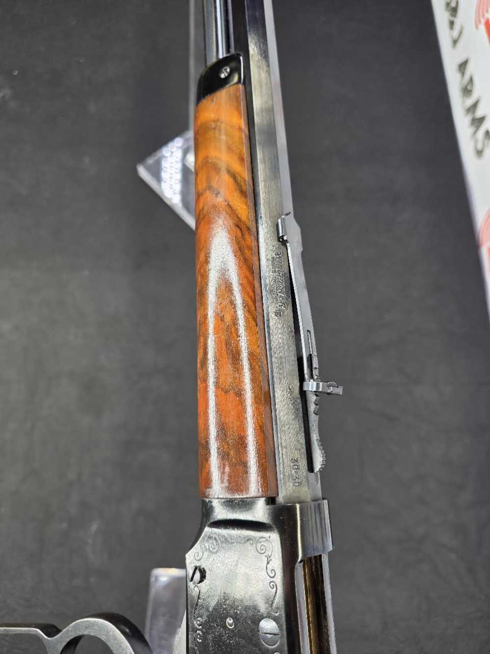*BEAUTIFUL* WInchester 94 Classic 30-30 octagon barrel no reserve*-img-4