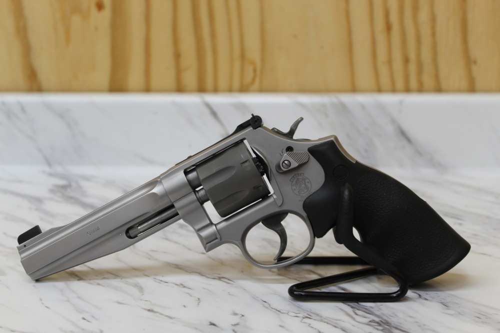 SMITH AND WESSON 986 PRO SERIES 5" BARREL, LAYAWAY AVAILABLE!-img-3