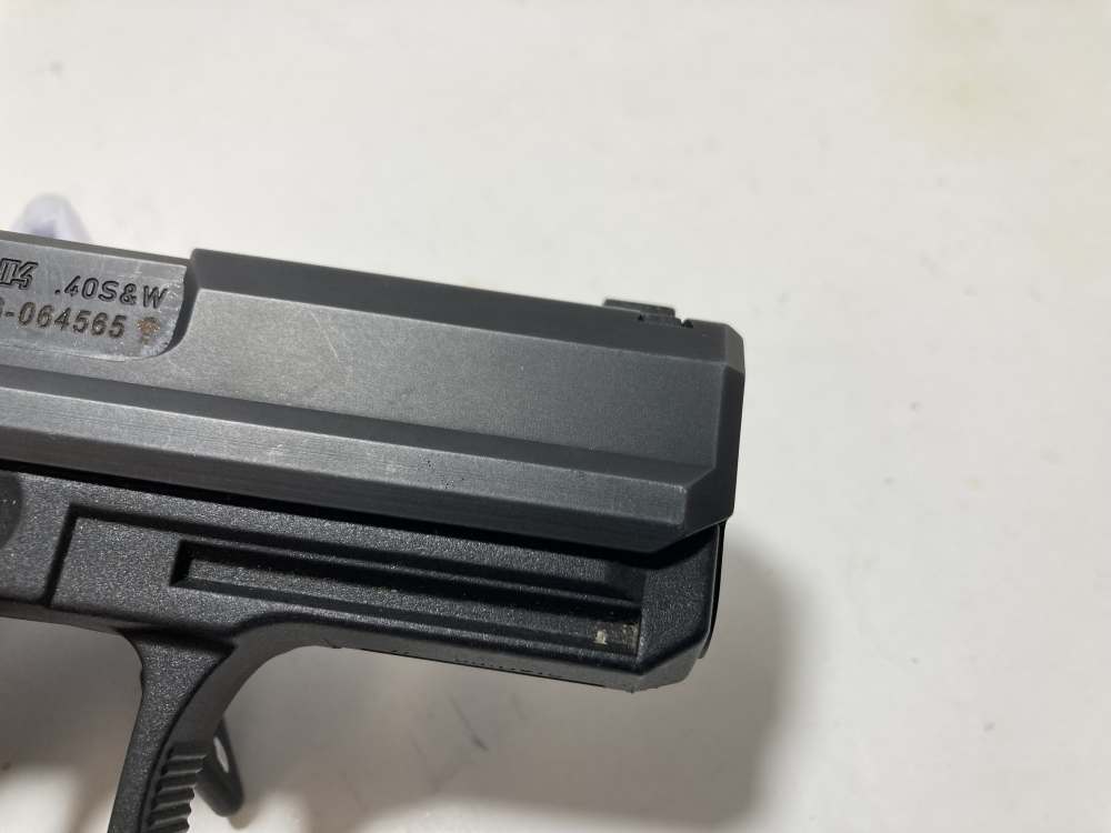 H&K USP40 Compact V7-img-2