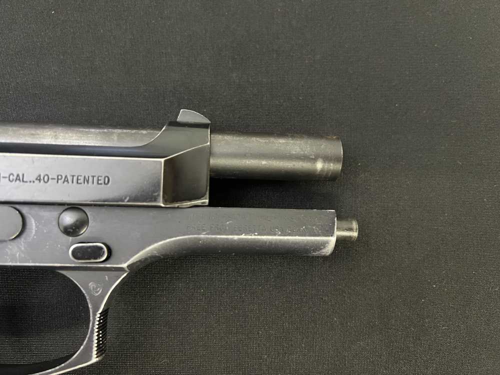 Beretta 96D DOA 40 SW full size pistol -img-9