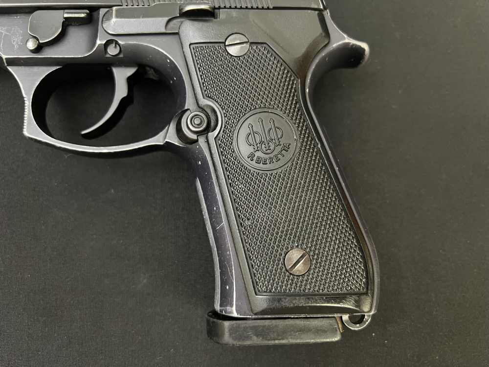 Beretta 96D DOA 40 SW full size pistol -img-4