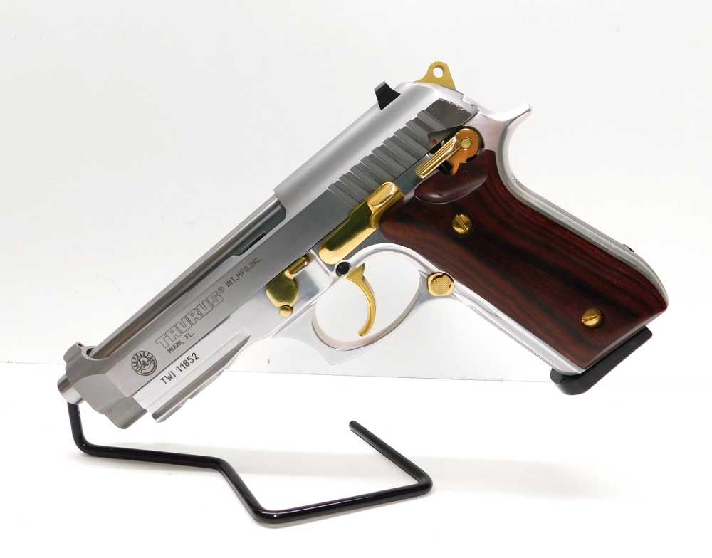 Taurus PT 92 AR 9mm Pistol Used NO RESERVE-img-12