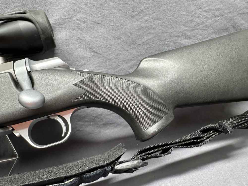 Browning A-Bolt LH - 25-06 Bolt-Action Rifle - Leupold 6x42 Scope - 20"-img-8