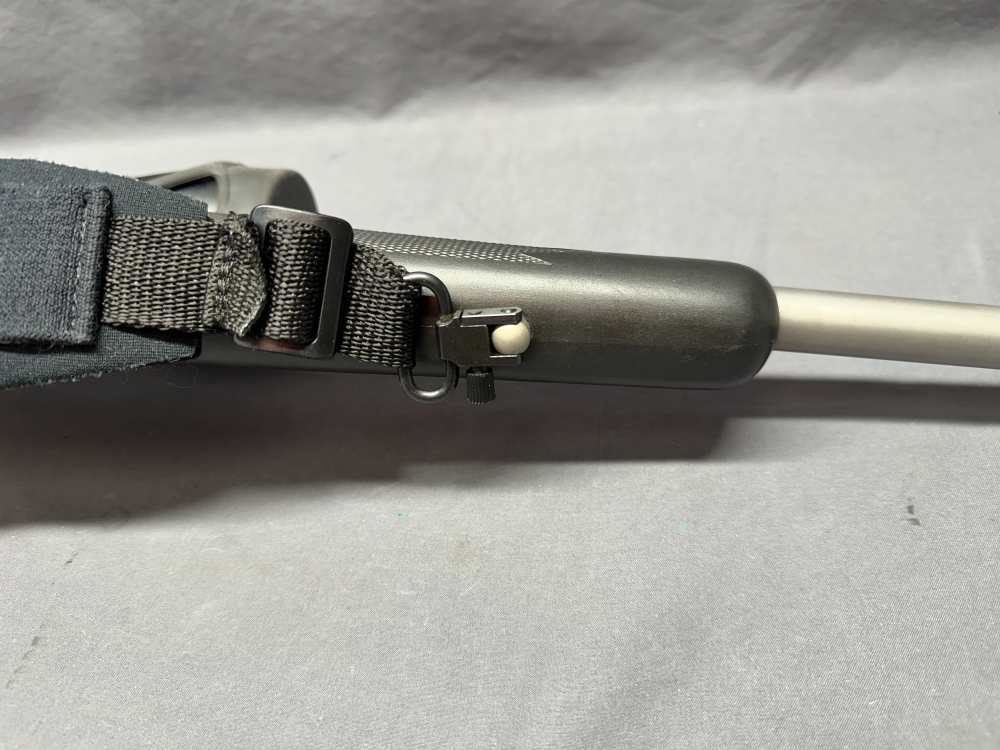 Browning A-Bolt LH - 25-06 Bolt-Action Rifle - Leupold 6x42 Scope - 20"-img-35