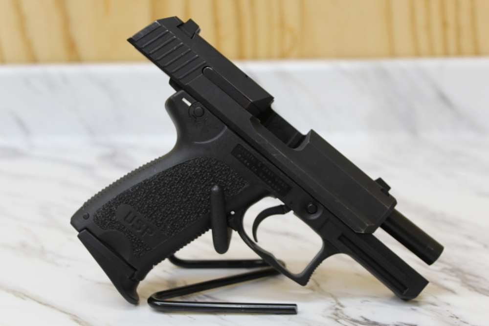 HECKLER AND KOCH USP COMPACT 3.58" BARREL, LAYAWAY AVAILABLE!-img-7