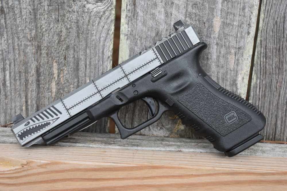 GLOCK 34 GEN 3 WITH STEEL CITY ARSENAL P40 WARHAWK SLIDE MOS LIMITED-img-1