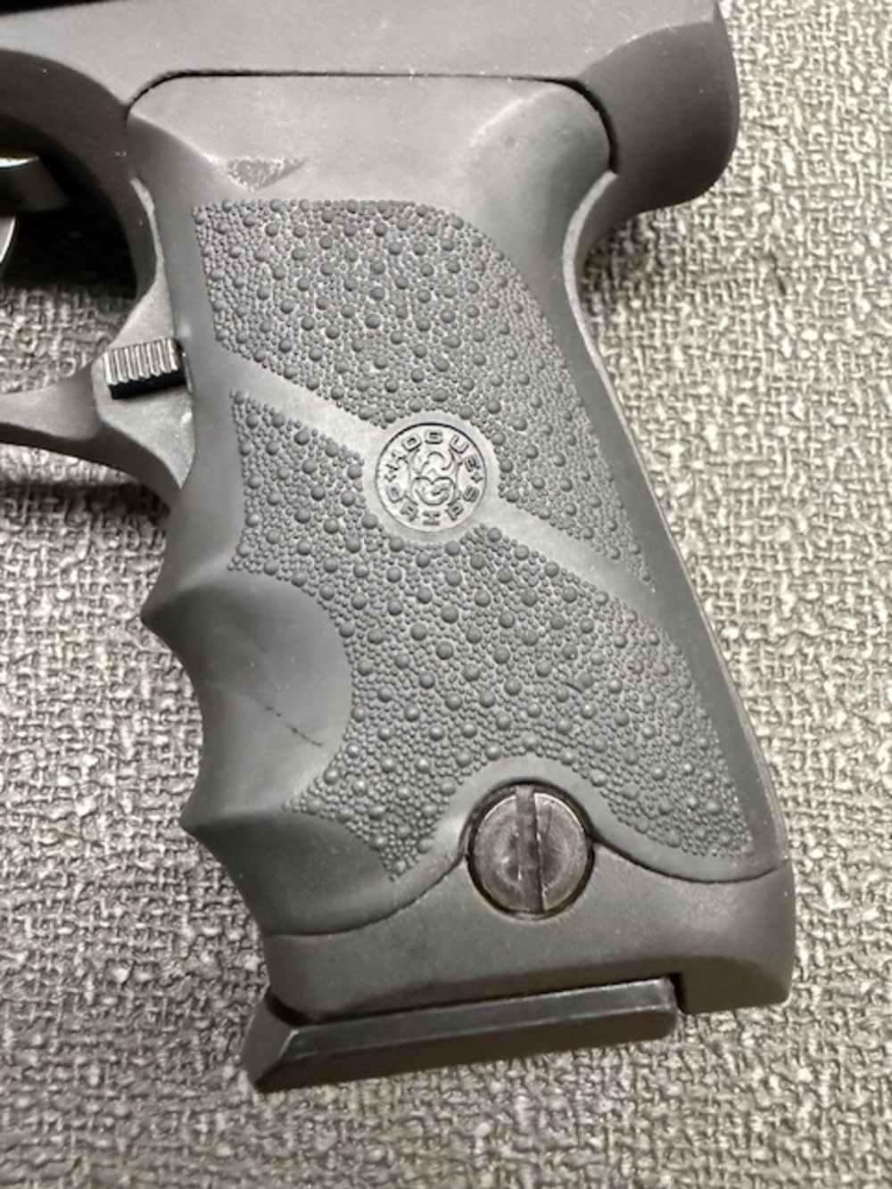 Ruger P90 – .45 ACP – 2006 Manufacture – Two Magazines – Hogue Grip-img-22