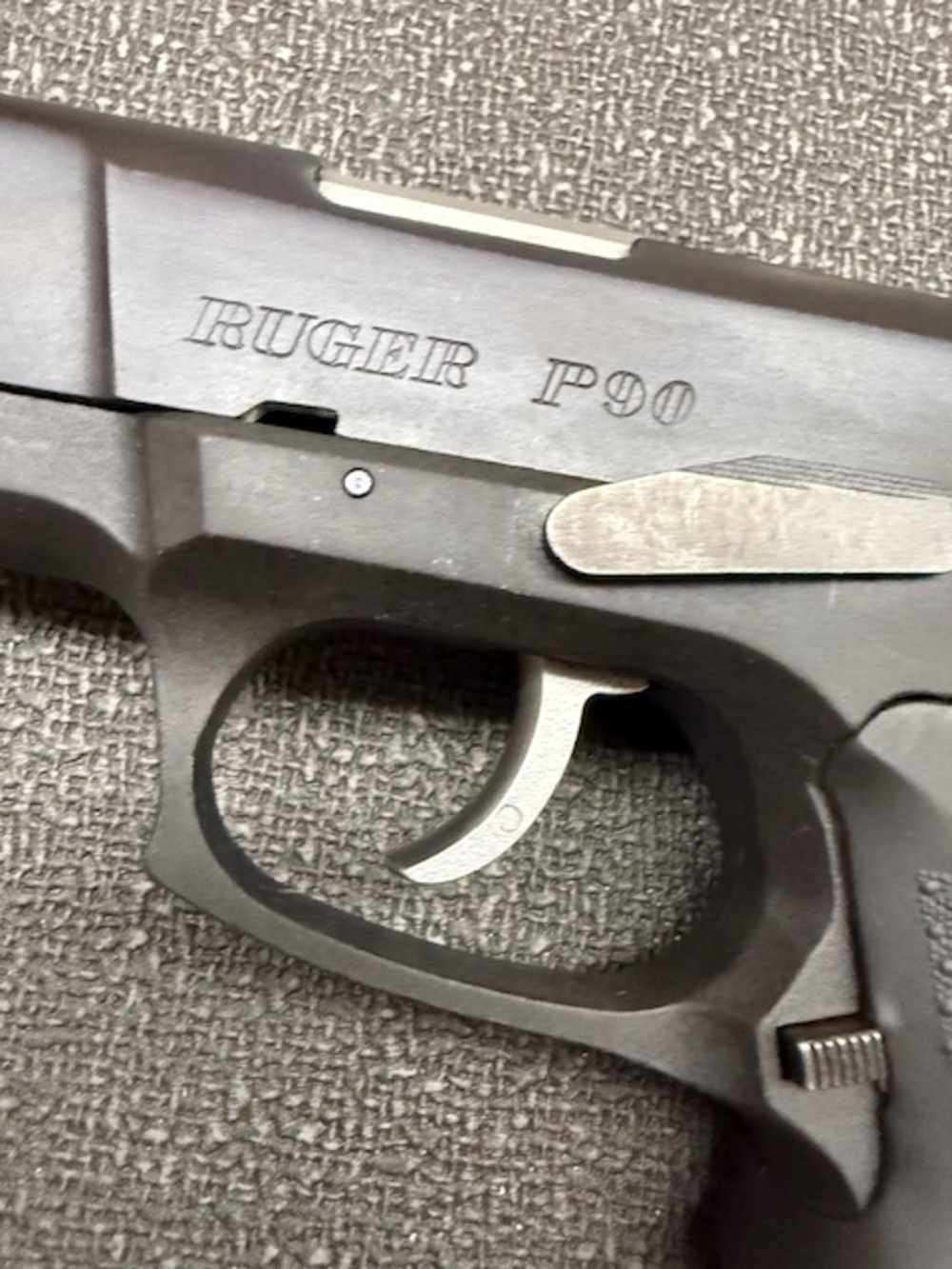Ruger P90 – .45 ACP – 2006 Manufacture – Two Magazines – Hogue Grip-img-20