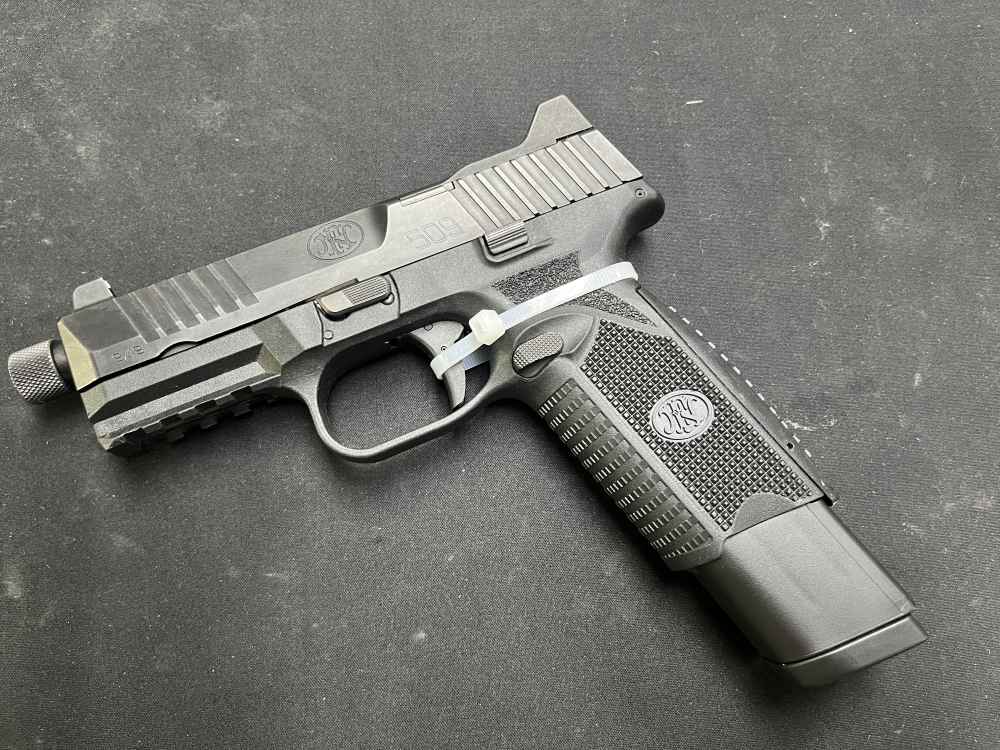 FNH FN 509 Tactical 4.5" bbl 9mm Threaded Barrel Optics Ready-img-0