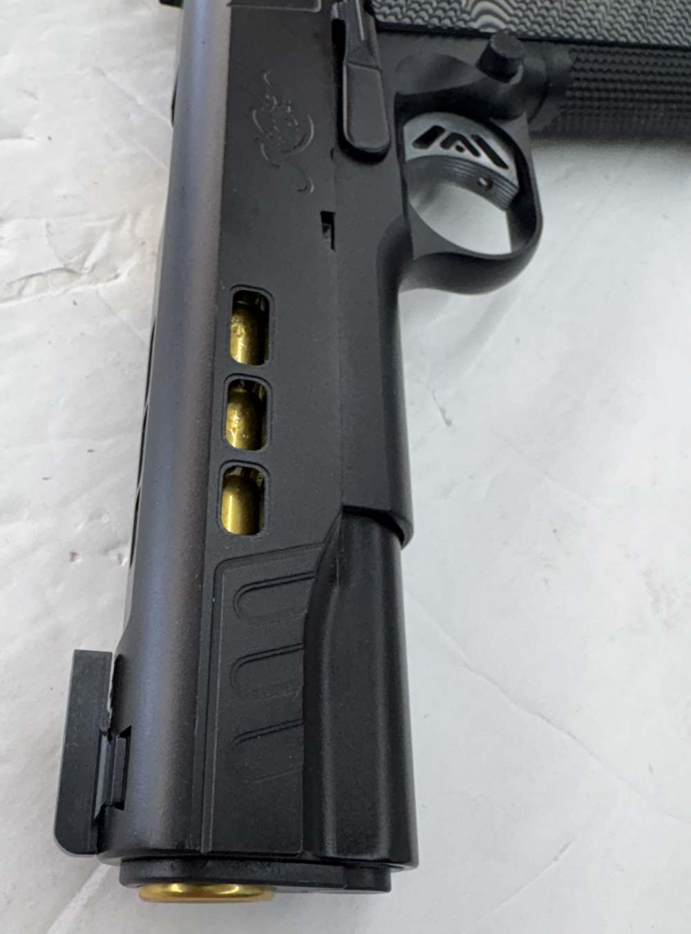 Kimber All-Steel 10mm Rapide Black 1911, Barely Fired!-img-1