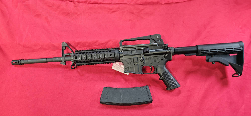STAG ARMS STAG-15, 5.56 NATO, 16” BBL, *LEFT HAND*, EXCELLENT CONDITION-img-0
