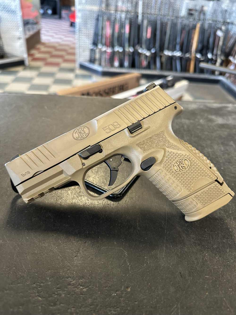 FN 509C 9mm Pistol 3.7" 1-15rd mag FDE-img-0