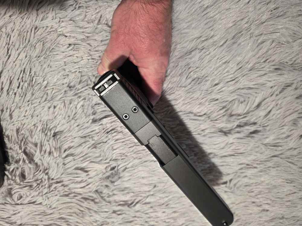 Glock G40 Gen4, MOS *NEW*- *GLOCKZILLA* Long Slide!-img-7