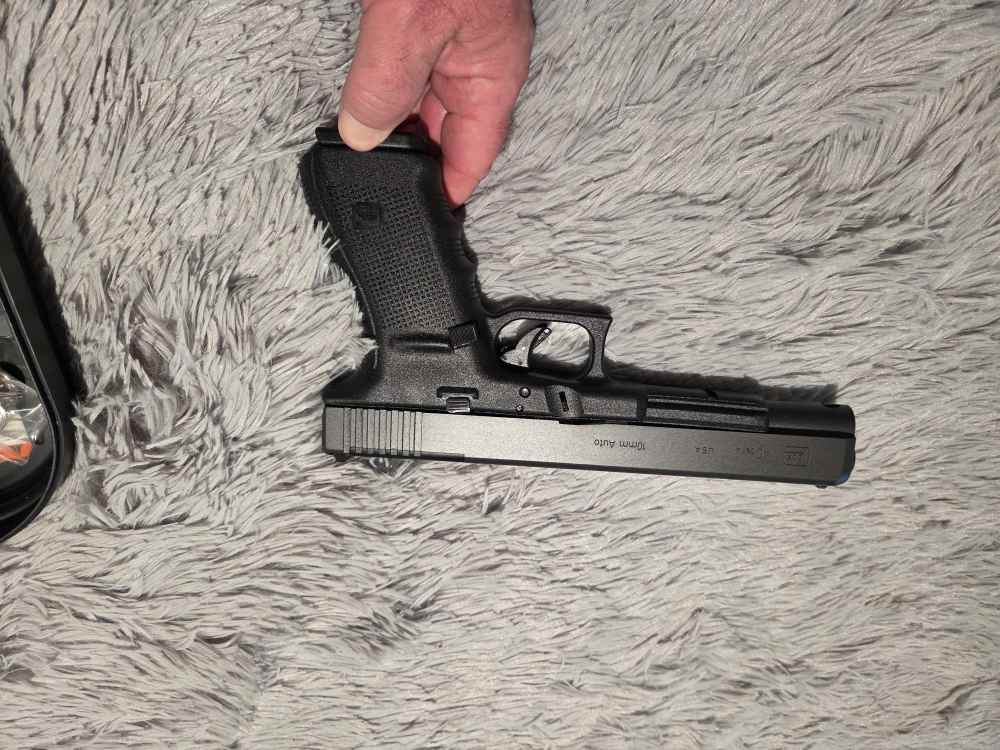 Glock G40 Gen4, MOS *NEW*- *GLOCKZILLA* Long Slide!-img-11