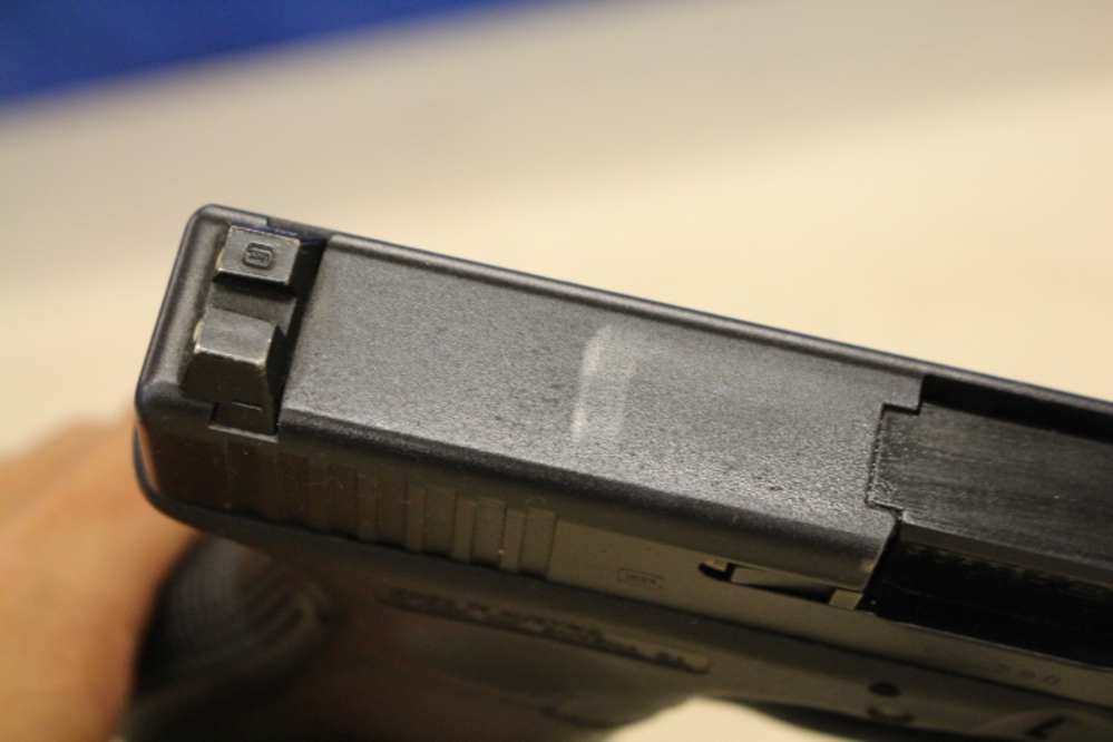 Glock 22 Gen3 .40 S&W Item P-668-img-5