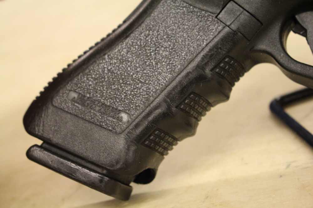 Glock 22 Gen3 .40 S&W Item P-668-img-9