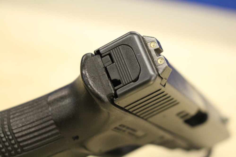 Glock 22 Gen3 .40 S&W Item P-668-img-4
