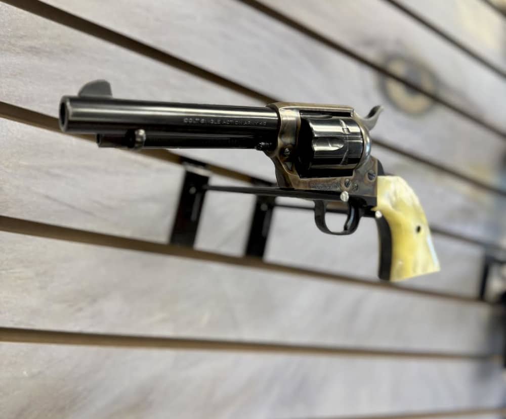 COLT SAA .45 GREAT CONDITION NO BOX-img-3