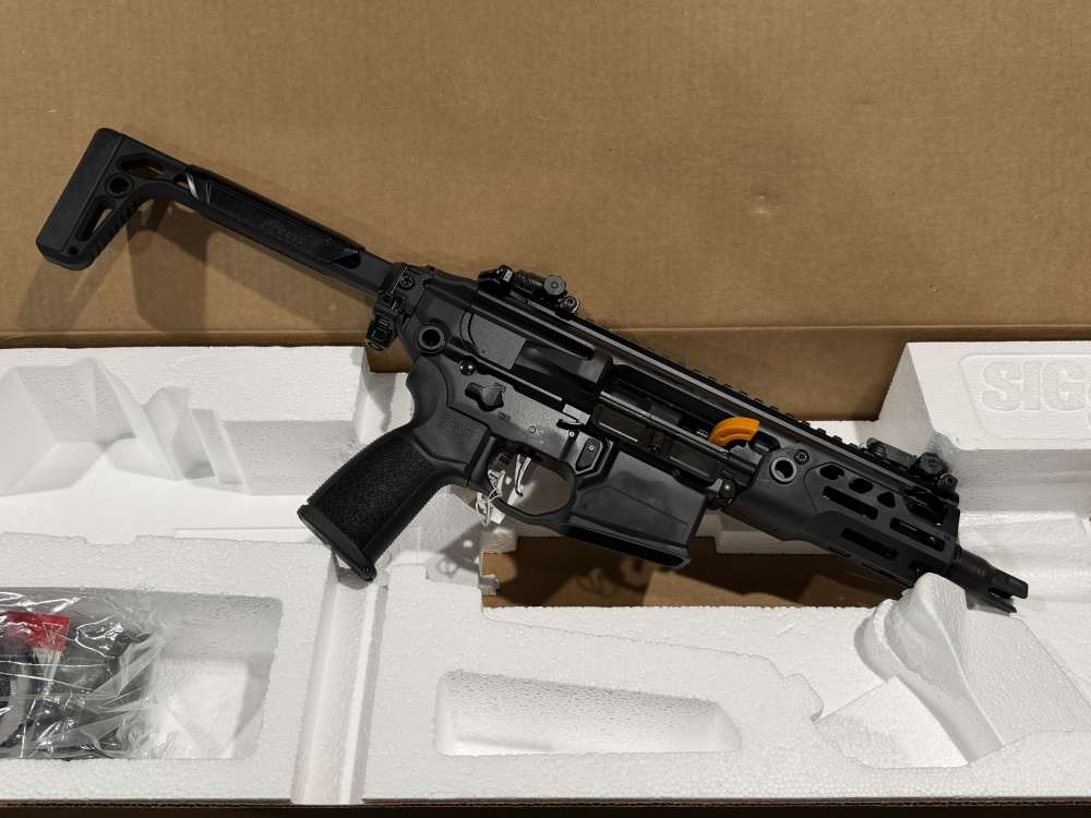 Sig Sauer MCX. Spear LT 300BLK 5.5" SBR Black WRMCX-300B-5B-R-LT-SBR -img-1