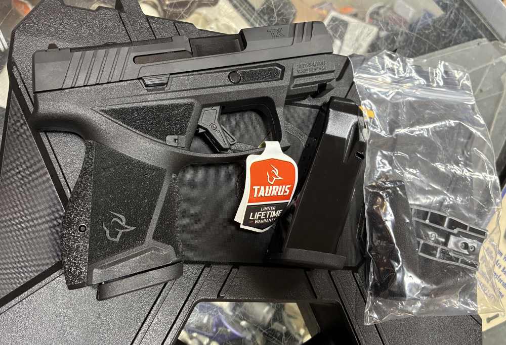 Taurus TX9 9mm TORO sub compact 1-TX9SC431 New(no card fees)-img-0