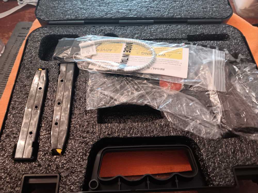 TAURUS PT92 9MM AF- D MODEL  BIG PRICE DROP-img-1