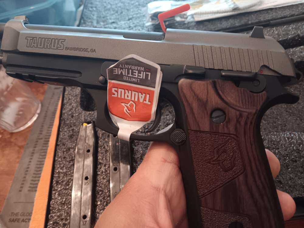 TAURUS PT92 9MM AF- D MODEL  BIG PRICE DROP-img-7