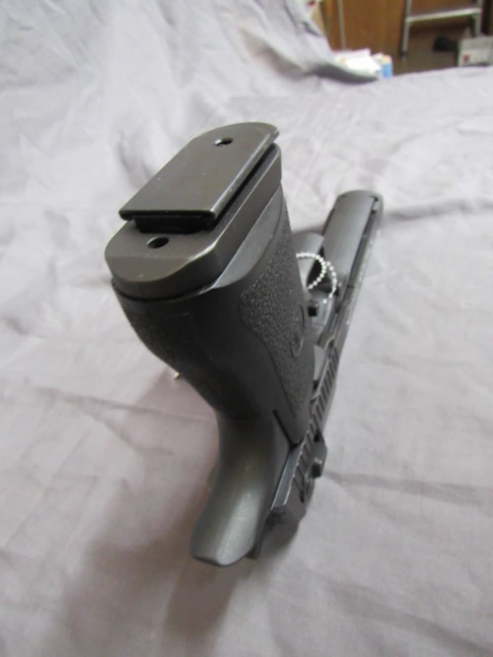 Magnum Research Desert Eagle Semi-Automatic Pistol 44 Magnum Made in Israel-img-18