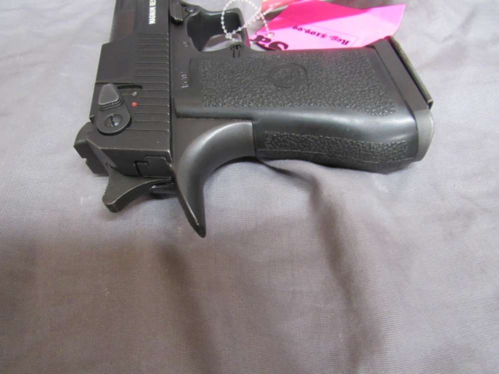Magnum Research Desert Eagle Semi-Automatic Pistol 44 Magnum Made in Israel-img-11
