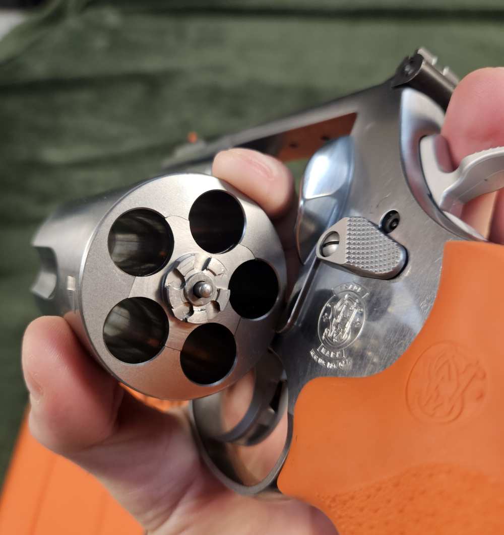 Smith & Wesson 500ES 500 S&W Mag 2.75"  EMERGENCY SURVIVAL KIT-img-18
