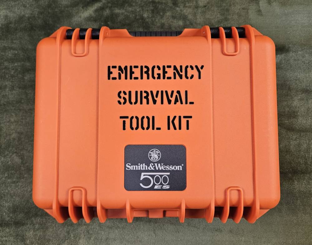 Smith & Wesson 500ES 500 S&W Mag 2.75"  EMERGENCY SURVIVAL KIT-img-5