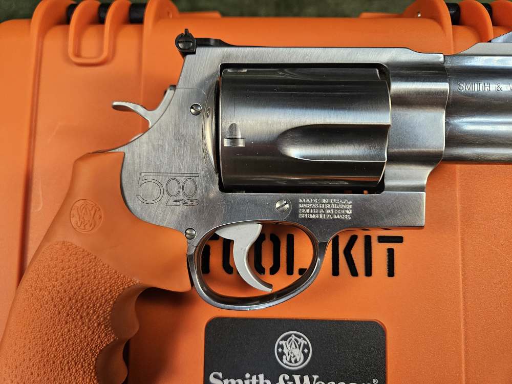 Smith & Wesson 500ES 500 S&W Mag 2.75"  EMERGENCY SURVIVAL KIT-img-10