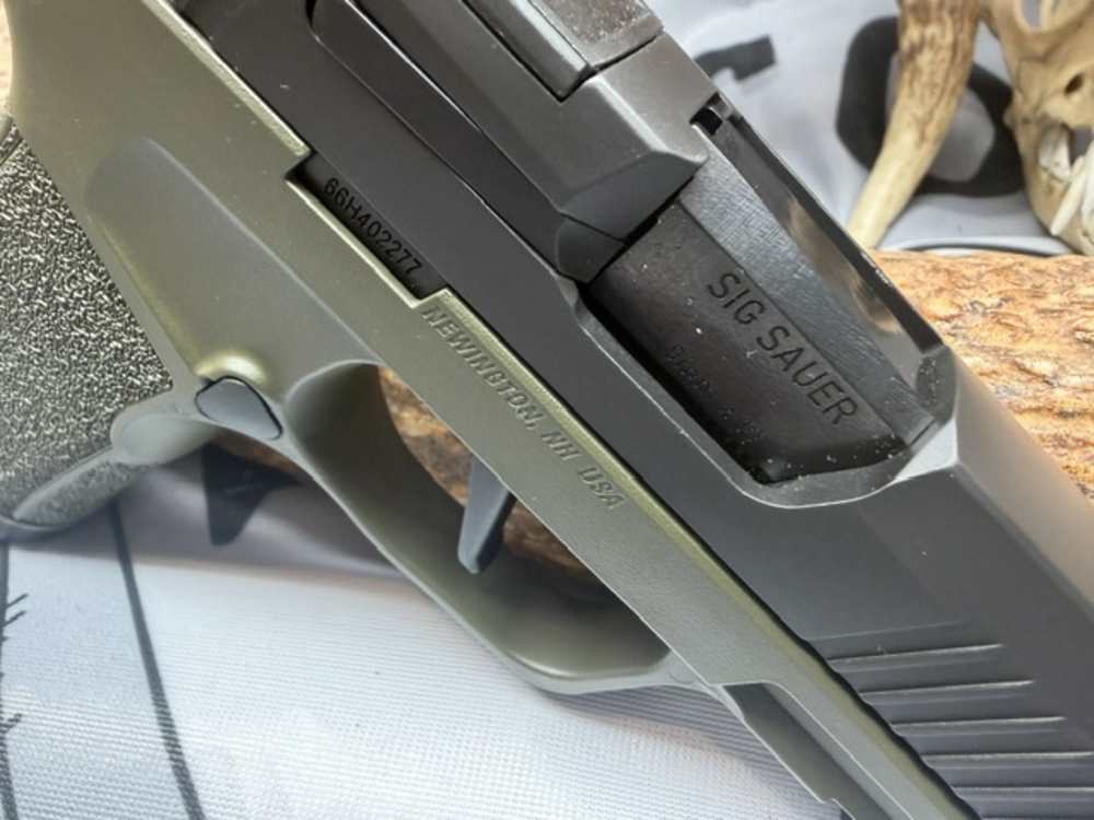 SIG SAUER P365-XMACRO FORTUNATE SON 9MM SEMI-AUTO PISTOL-img-3