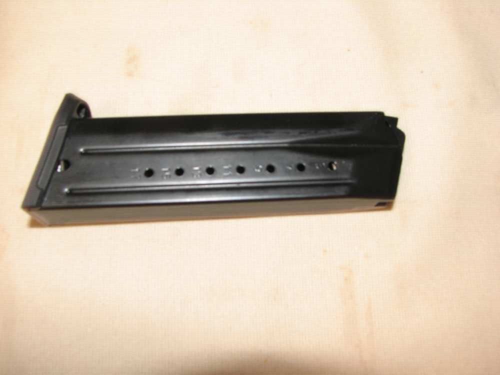Ruger SR 9  15 rd. Magazine-img-0