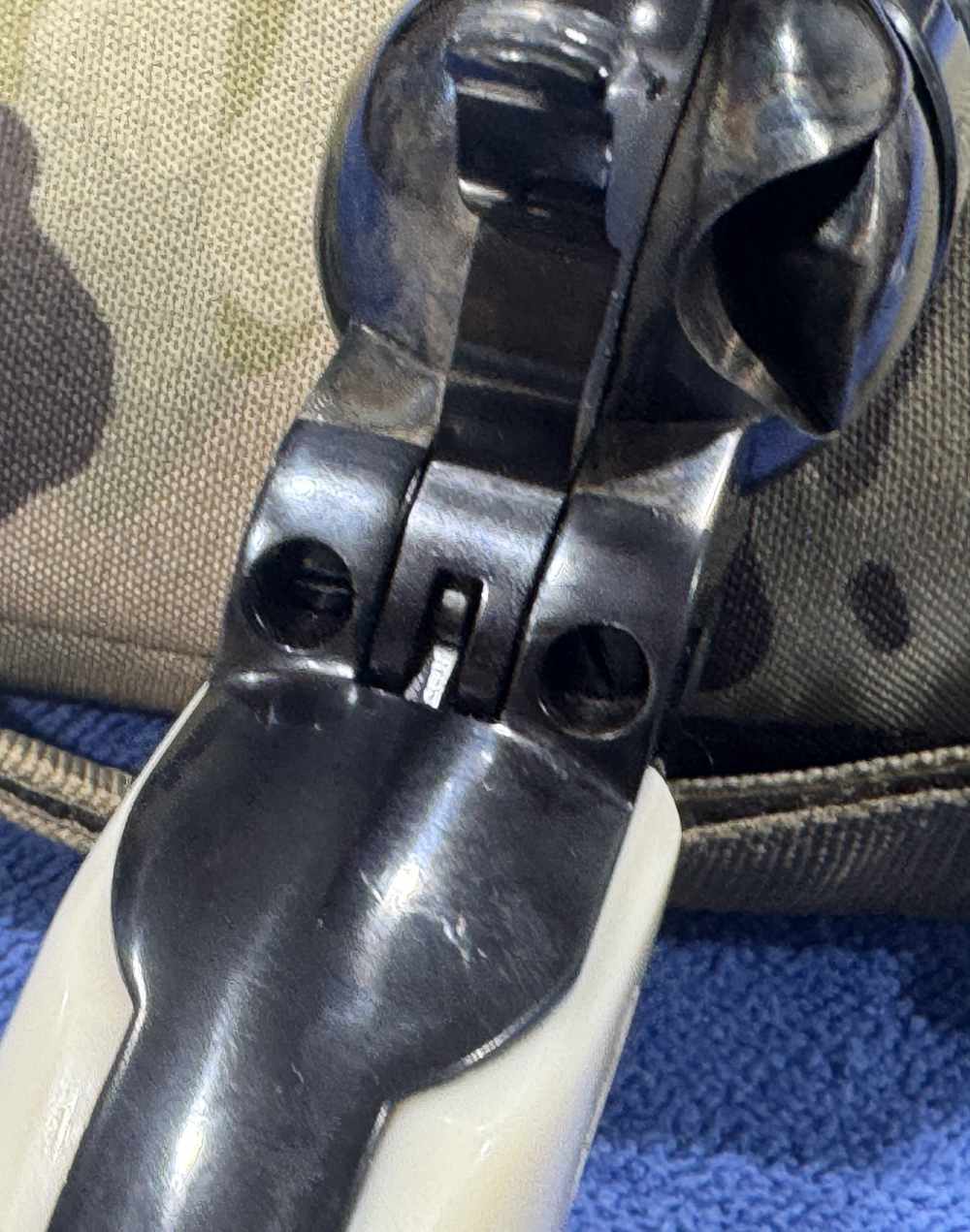 RUGER SECURITY SIX IN 32 H&R CALIBER - GREAT SHAPE, NEAR NEW (J-38)-img-14